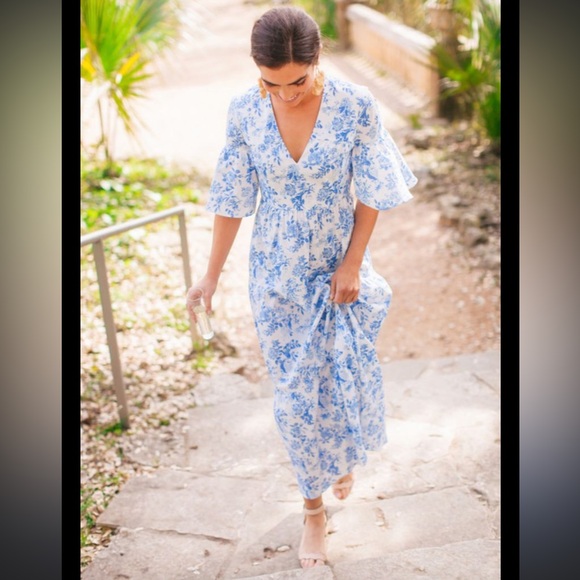 Tuckernuck Ginger Midi Dress in Blue and White Floral Toile - Picture 2 of 7